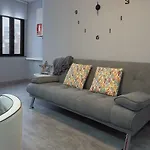 Entrevias - Con Garaje Y Wifi León
