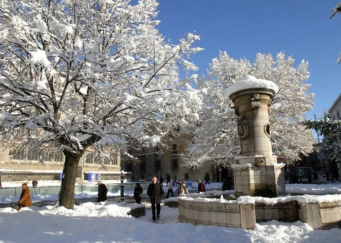 Entrevias - Con Garaje Y Wifi León