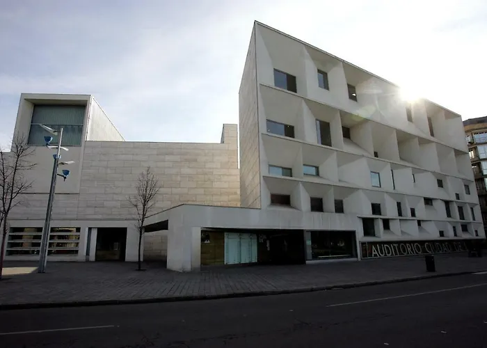 Entrevias - Con Garaje Y Wifi