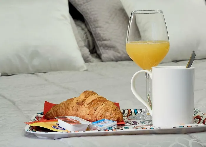 Entrevias - Con Garaje Y Wifi * León