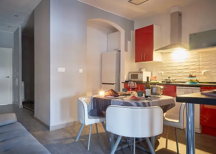 Entrevias - Con Garaje Y Wifi *